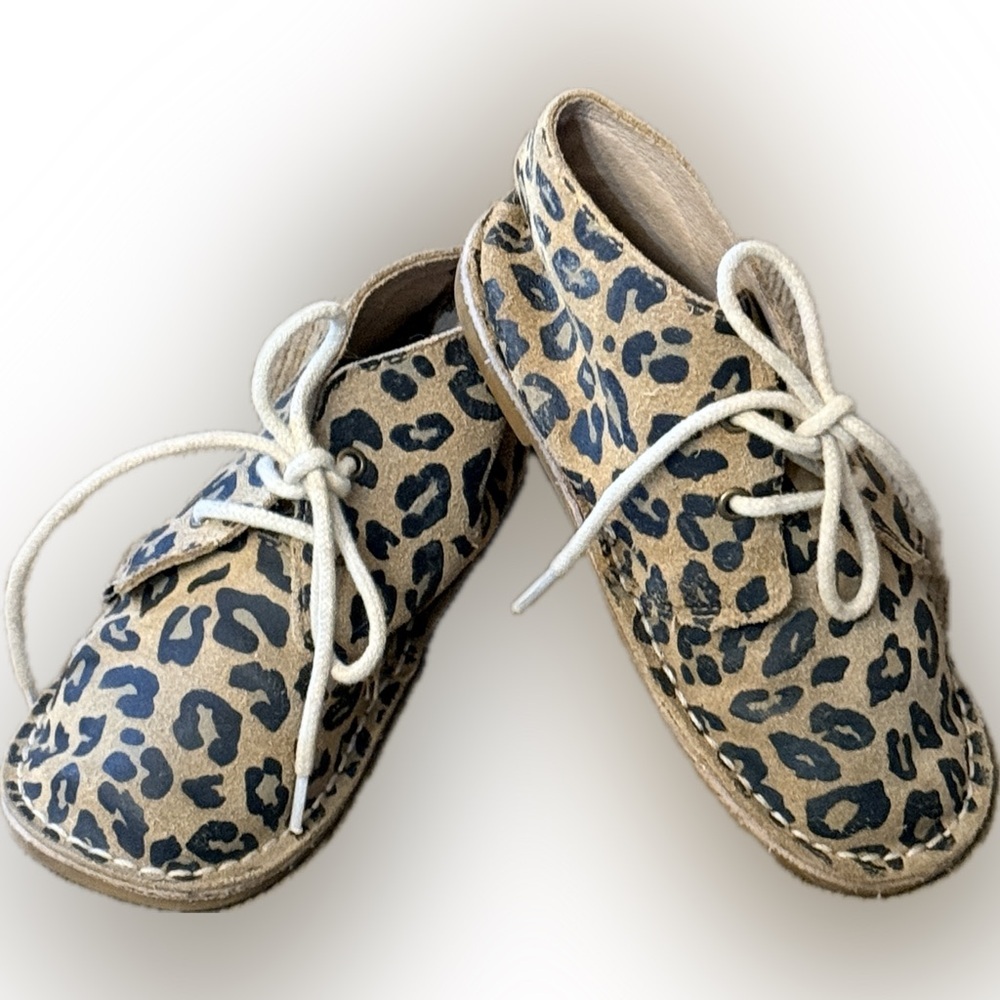Monkey Feet Leopard Print Leather Shoes